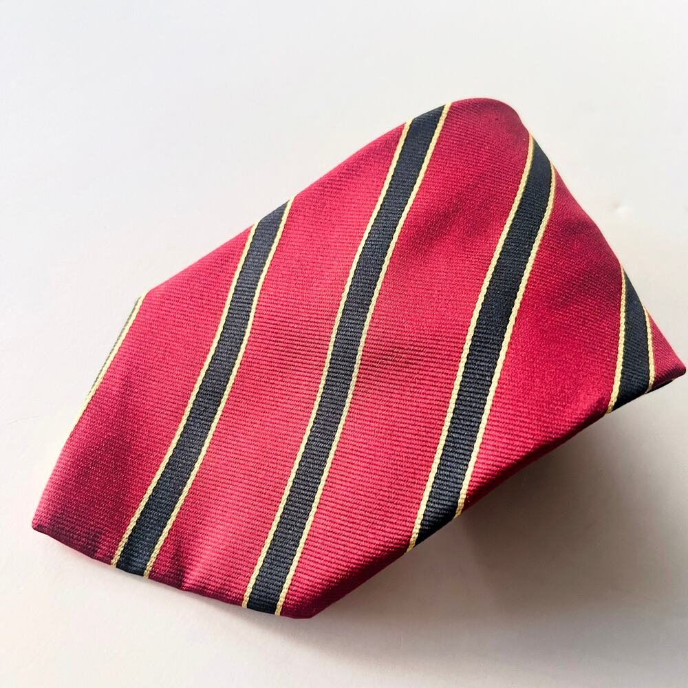 Brooks Brothers 346 Red Navy Gold Stripe 100% Silk Neck Tie Preppy